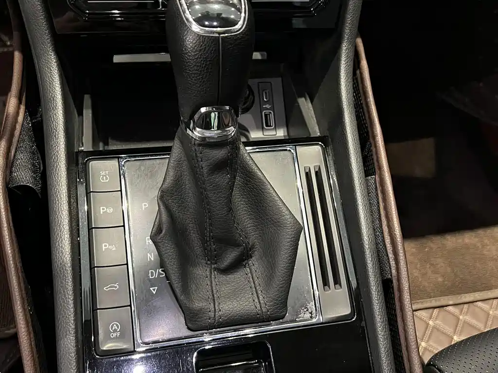 Skoda Superb — миниатюра 15