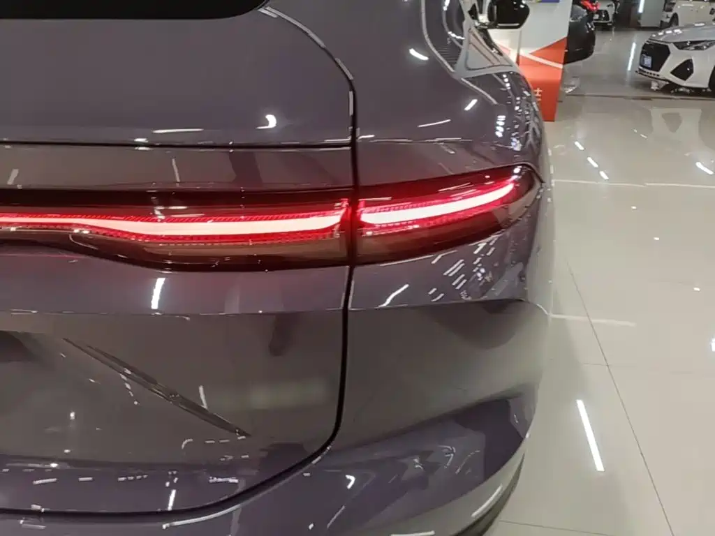 NIO EC6 — миниатюра 8