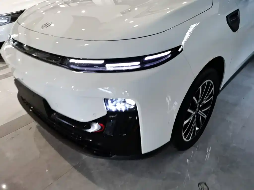 Leapmotor Leapmotor B10 — миниатюра 24