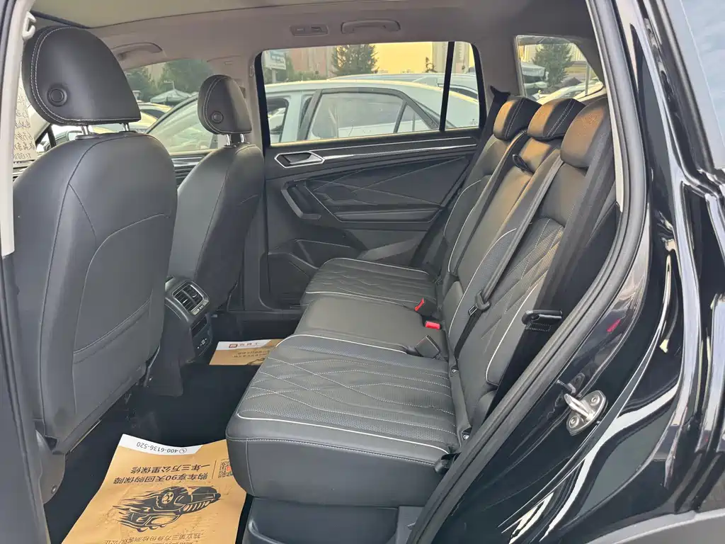 Volkswagen Tiguan L — миниатюра 9