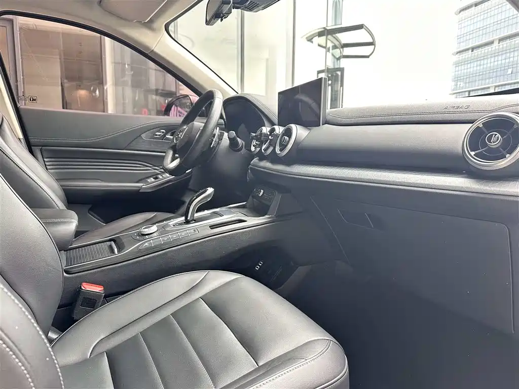 WEI PAI WEI BRAND VV5