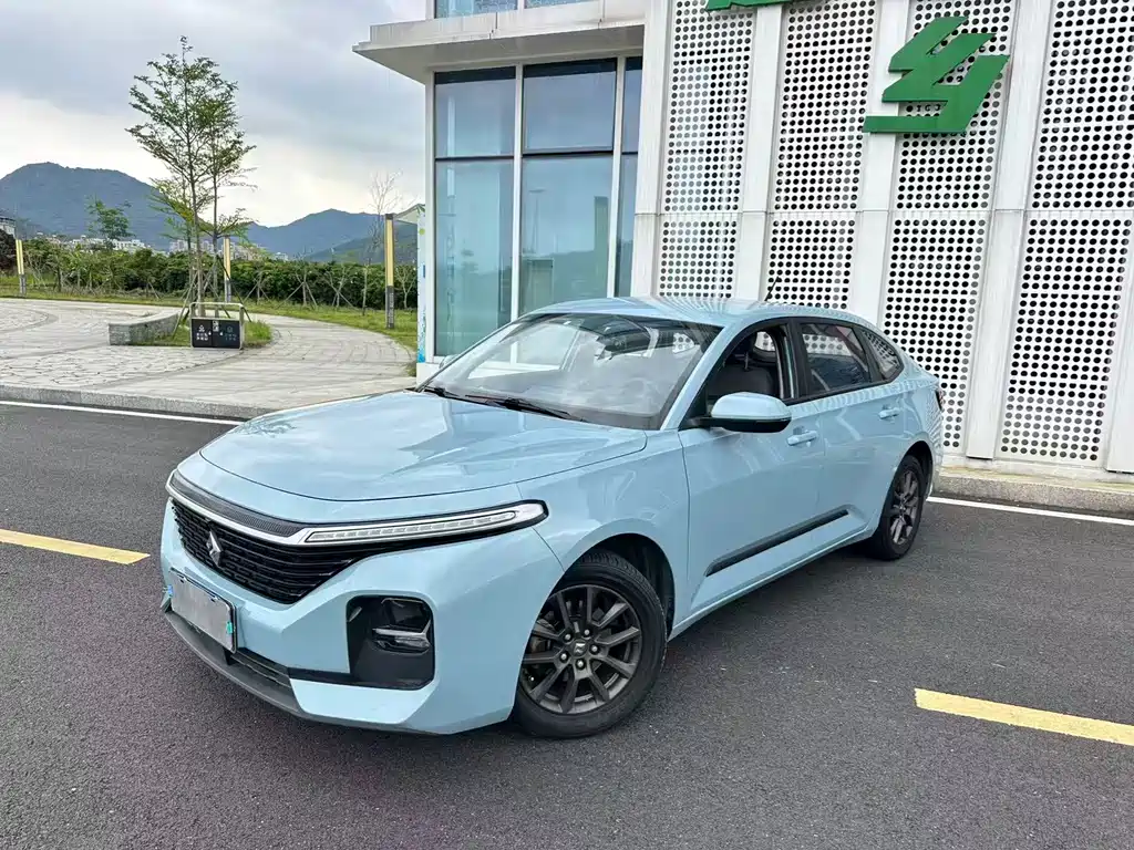 Baojun RC-5