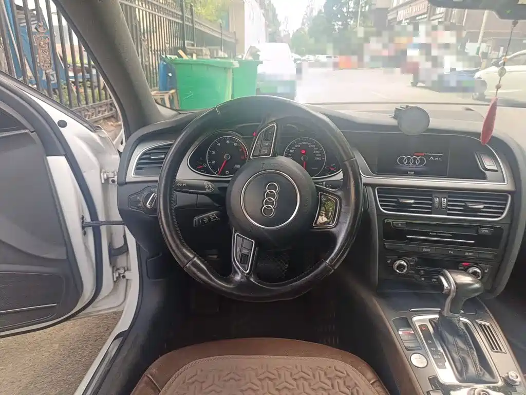 Audi A4L — миниатюра 6