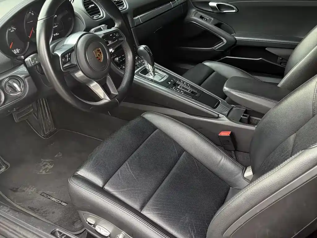 Porsche 718 2018 Boxster 2.0T