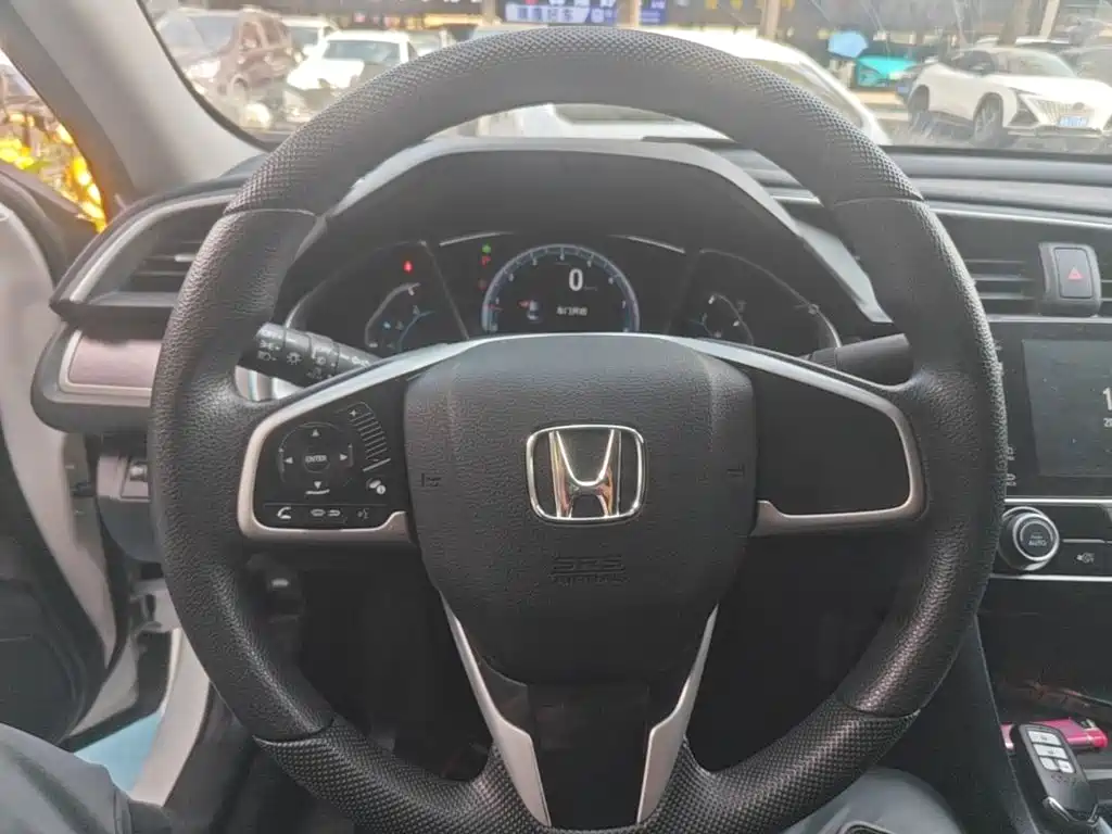 Honda Civic — миниатюра 11