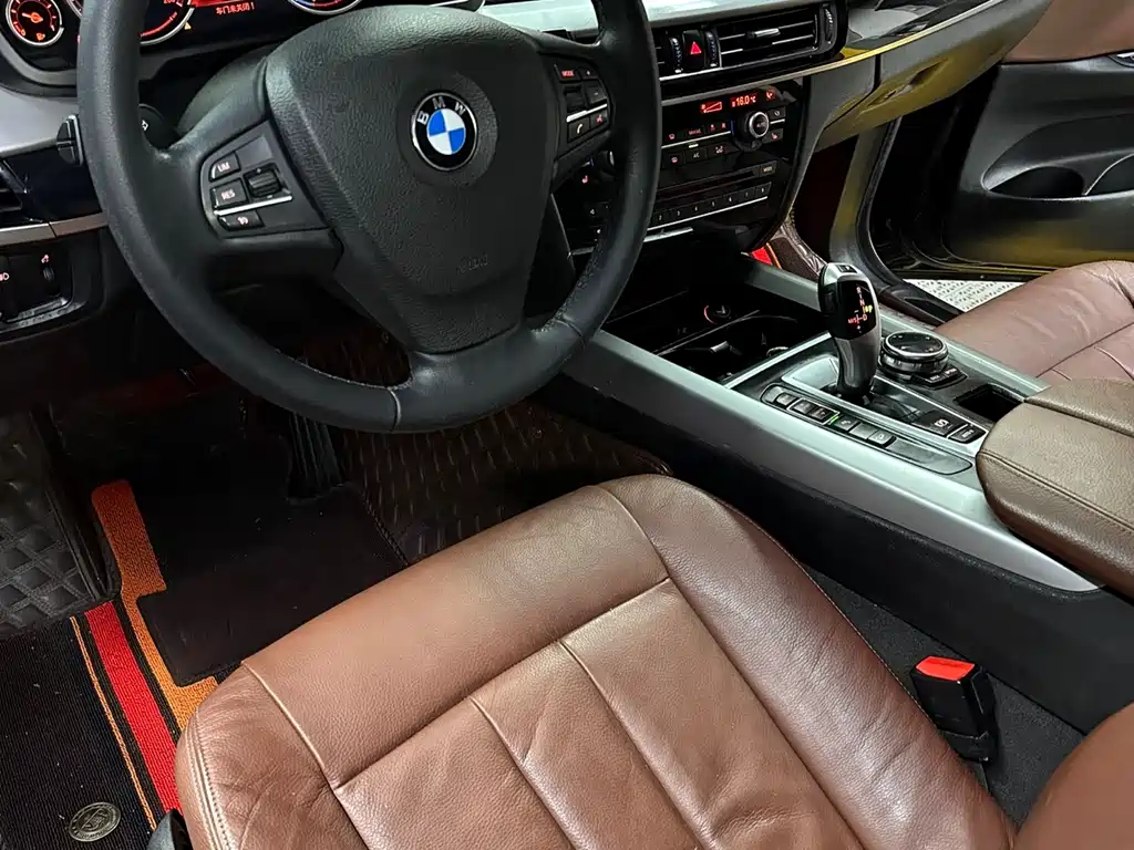 BMW X5 2015 xDrive28i