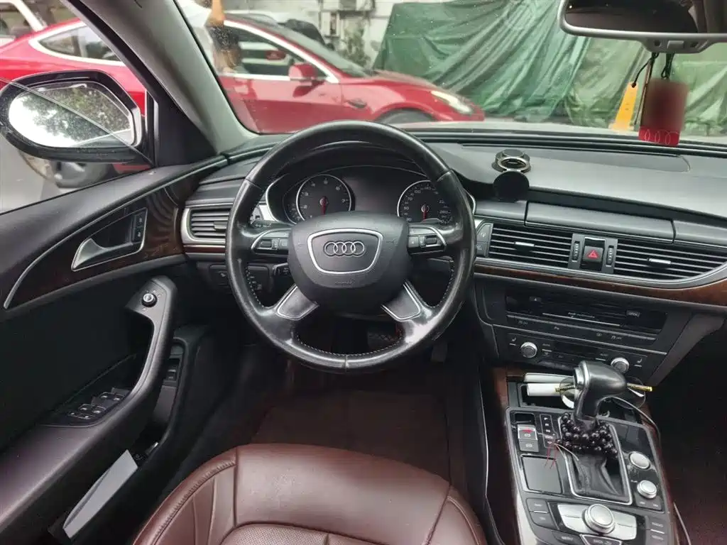 Audi A6L 2015 30 FSI
