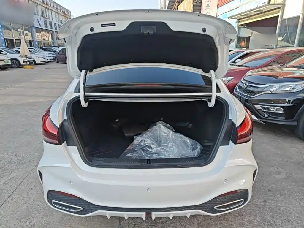 MG MG5 — миниатюра 19
