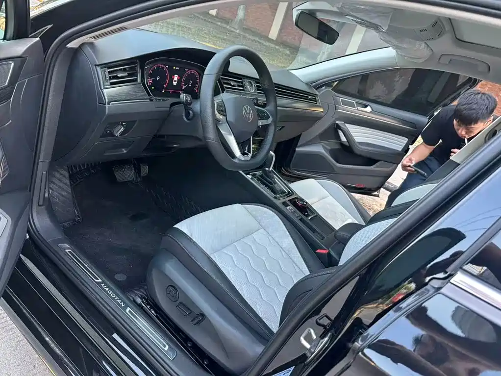 Volkswagen Magotan — миниатюра 4