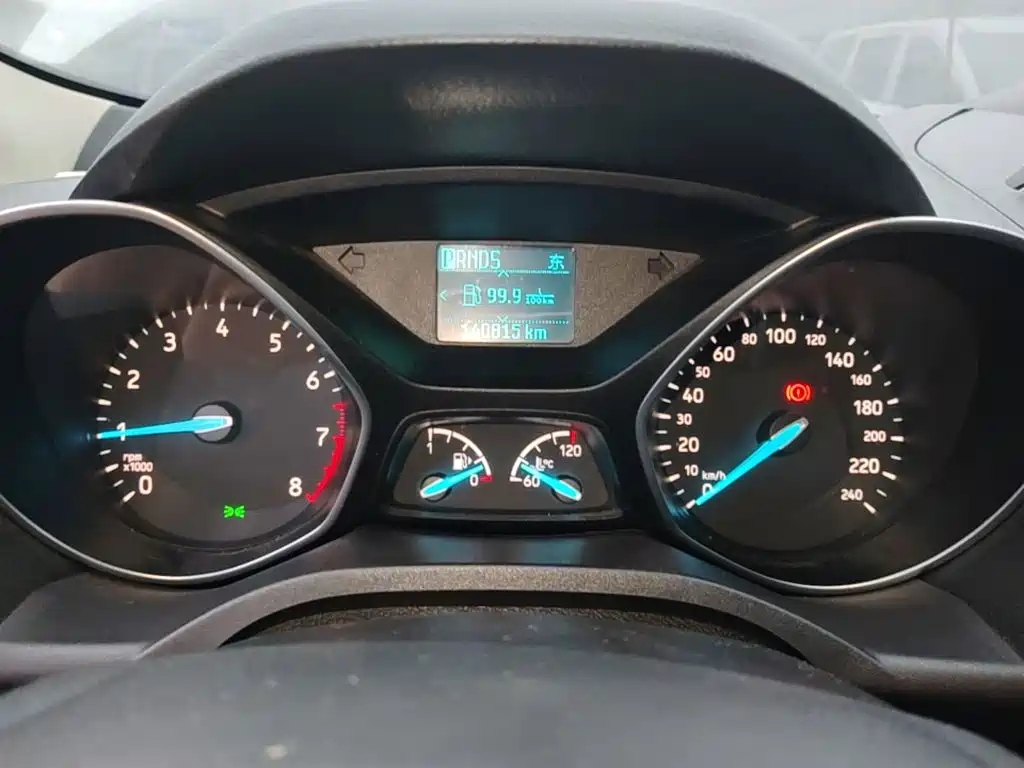 Ford Kuga — миниатюра 12