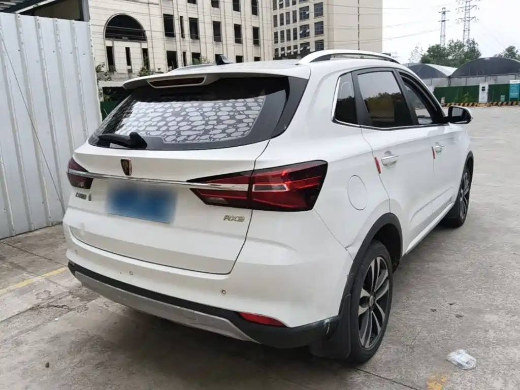 Roewe RX3 — миниатюра 7