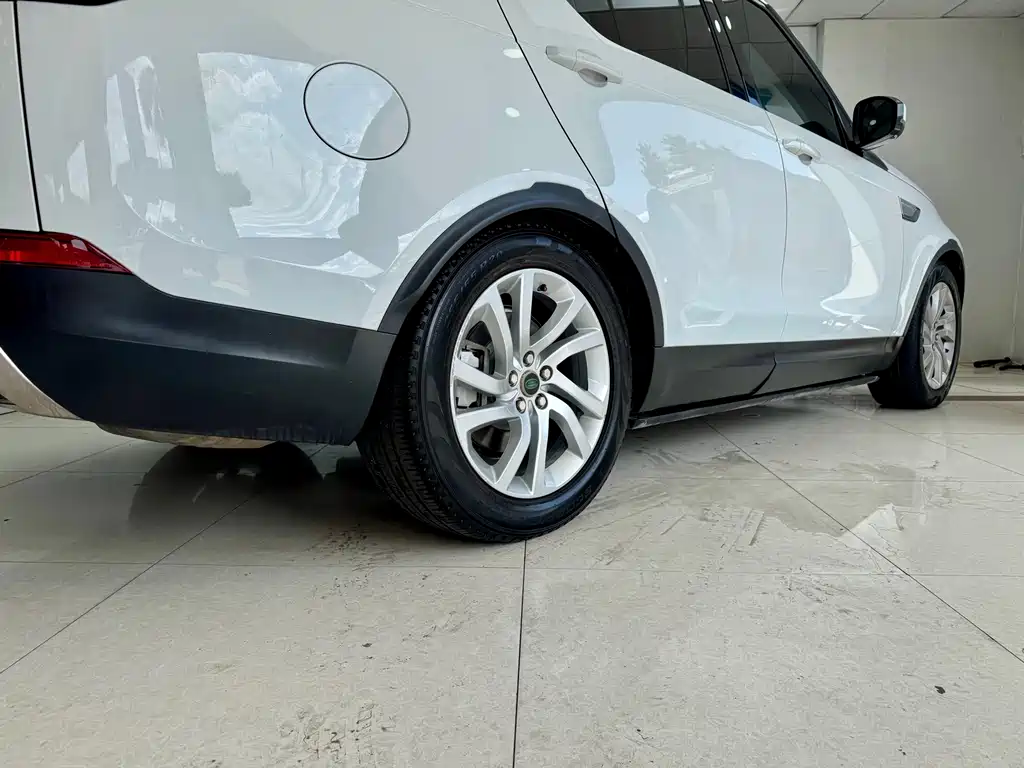 Land Rover Discovery — миниатюра 22