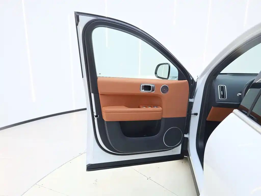 Li Auto Li L6 — миниатюра 8