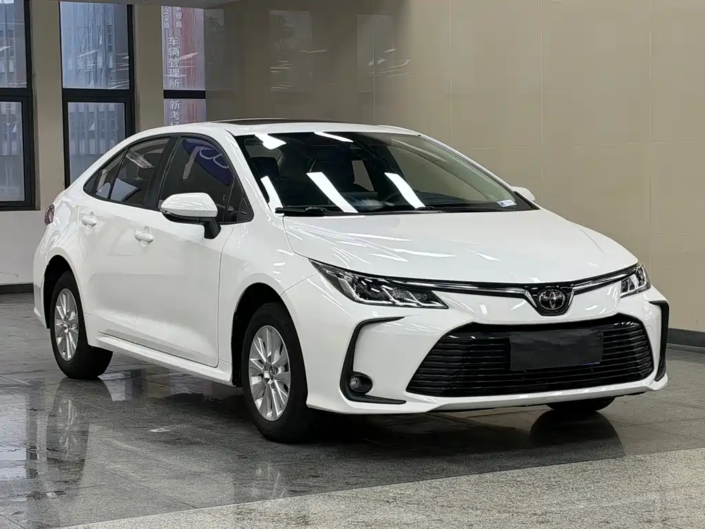 Toyota Corolla — миниатюра 7