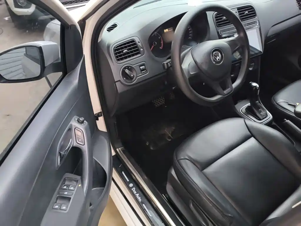 Volkswagen Polo — миниатюра 16