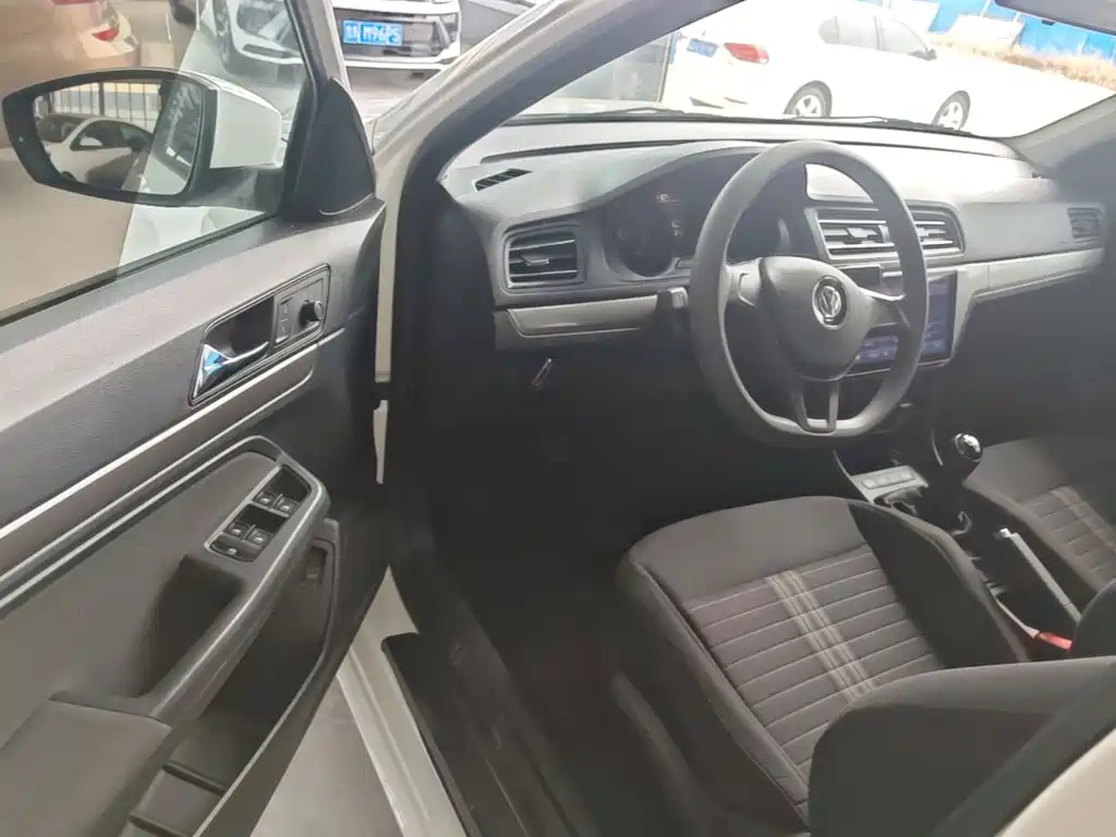 Volkswagen Lavida — миниатюра 16