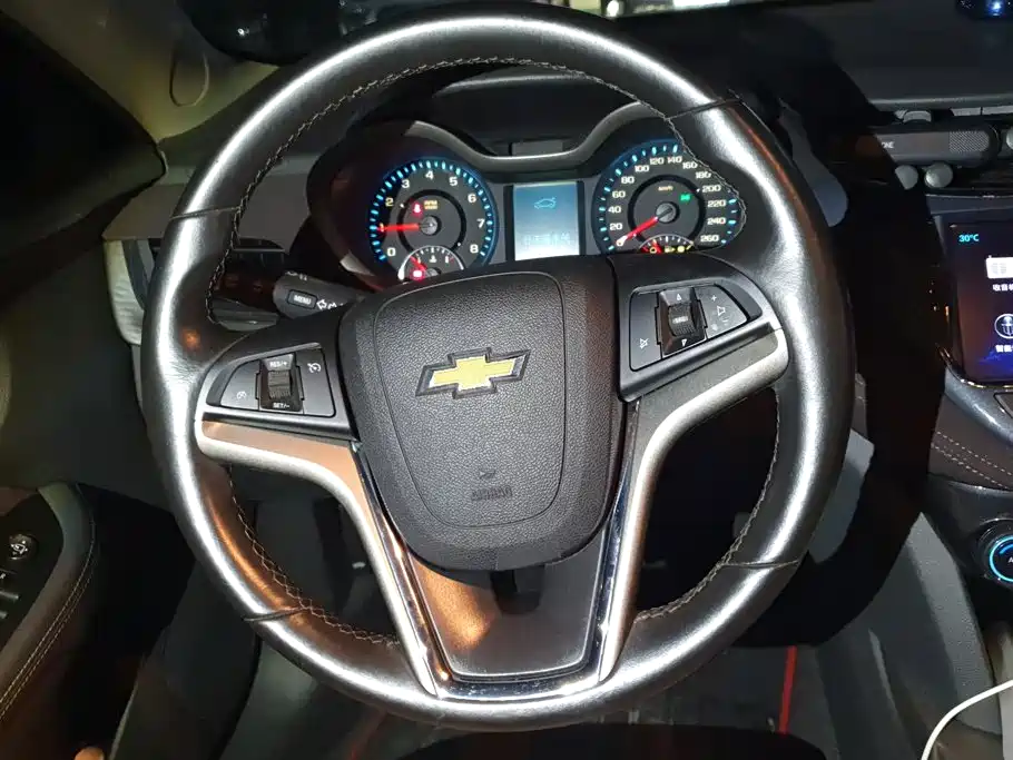 Chevrolet Malibu — миниатюра 15