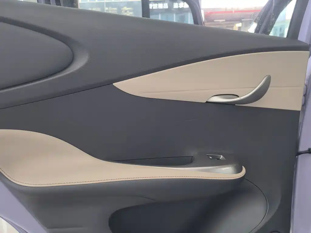 BYD Dolphin — миниатюра 13