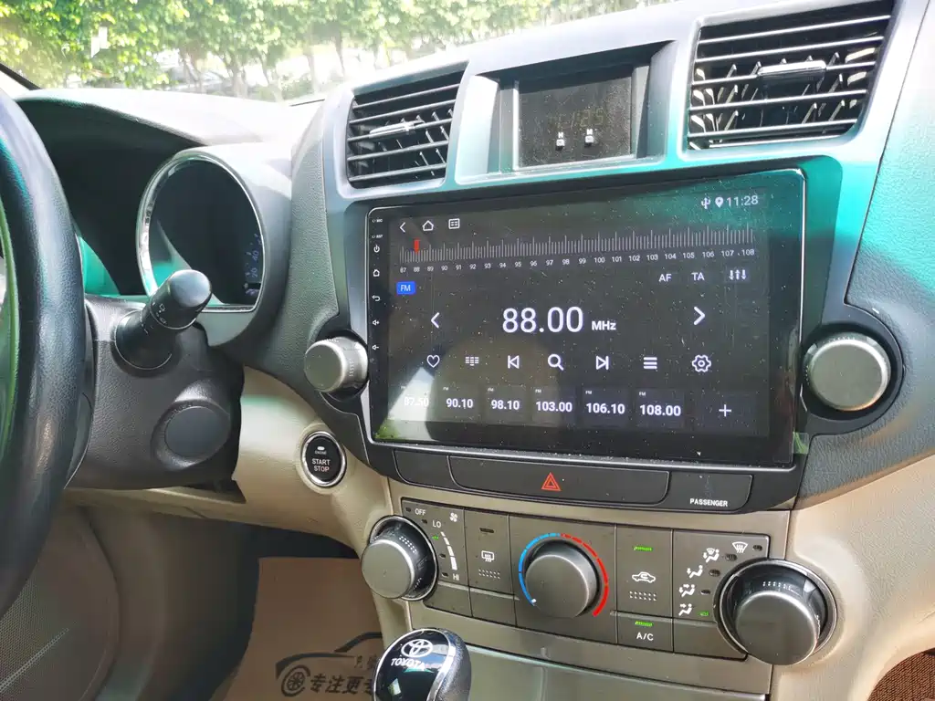 Toyota Highlander — миниатюра 11