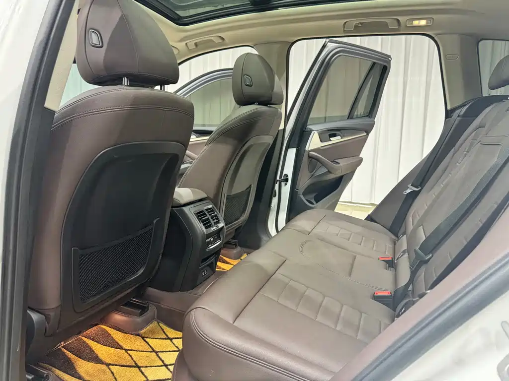 BMW X3 — миниатюра 10