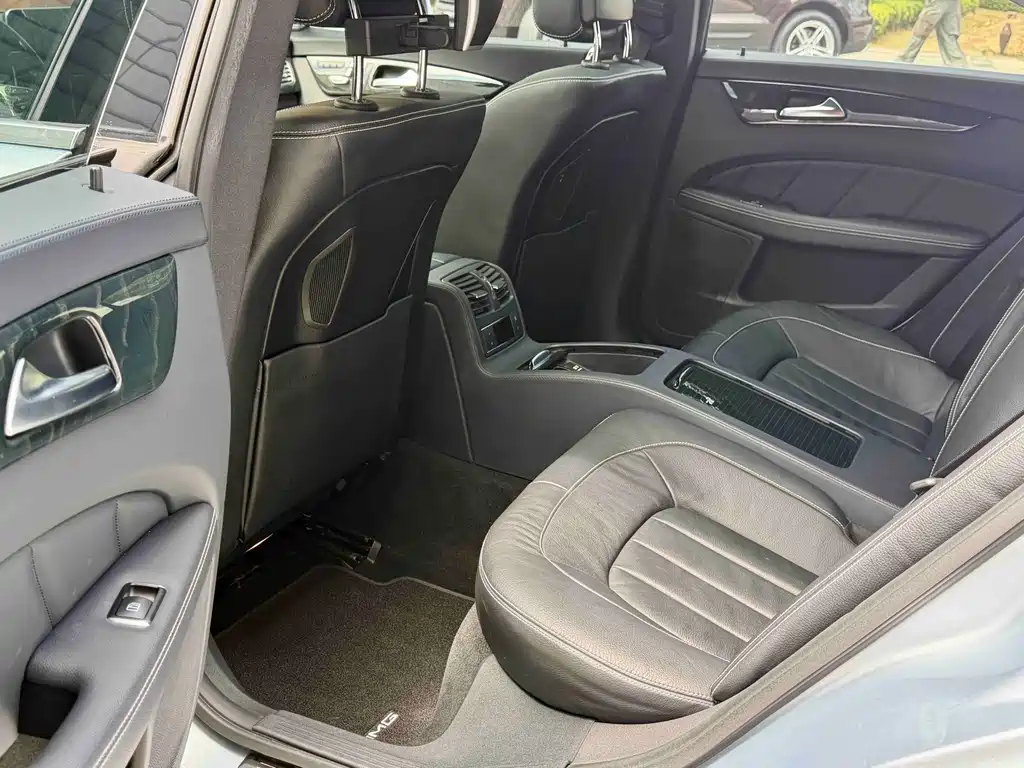Mercedes-Benz CLS — миниатюра 12