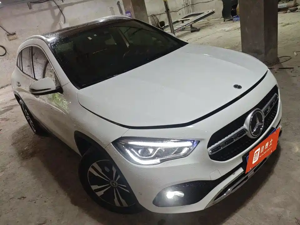 Mercedes-Benz GLA — миниатюра 2