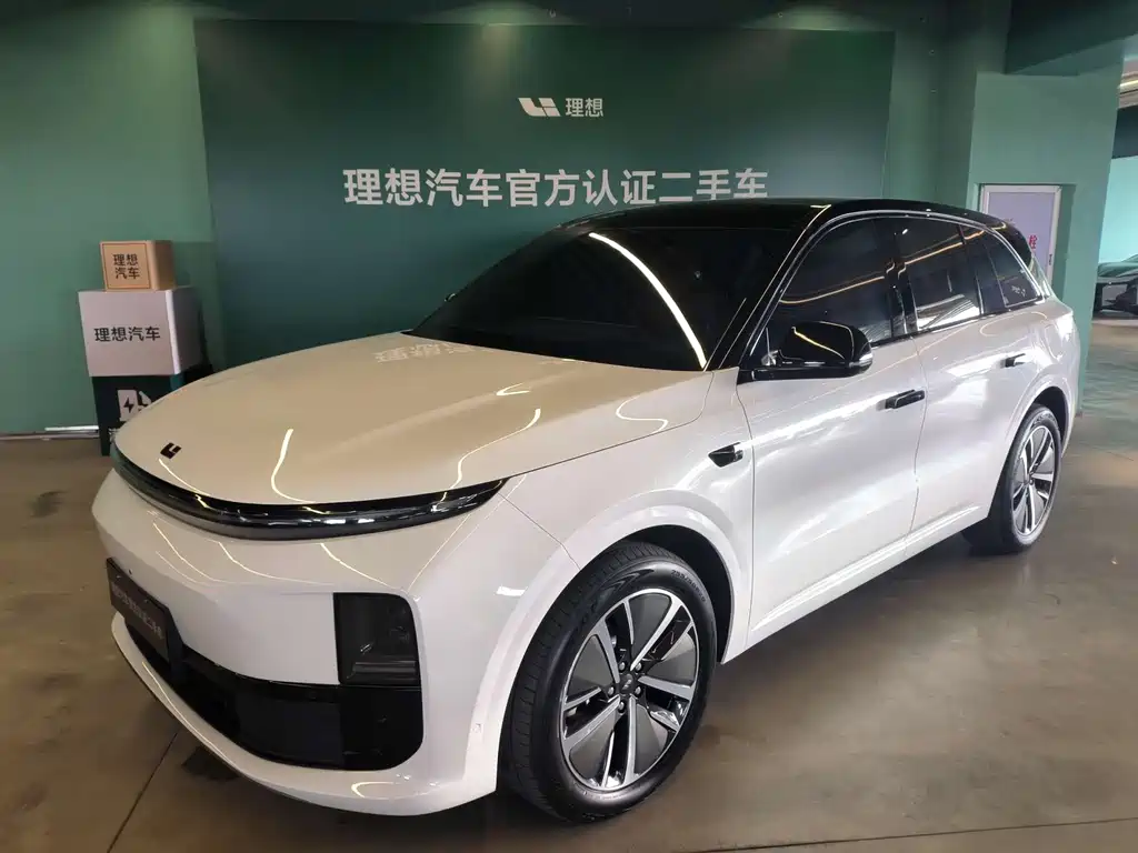 Li Auto L6