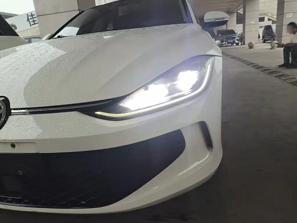 Volkswagen Lamando — миниатюра 24