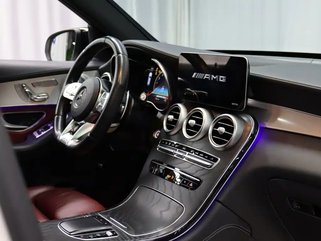 Mercedes-Benz GLC AMG — миниатюра 17