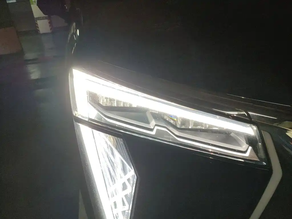 GAC Motor Trumpchi M8 — миниатюра 7