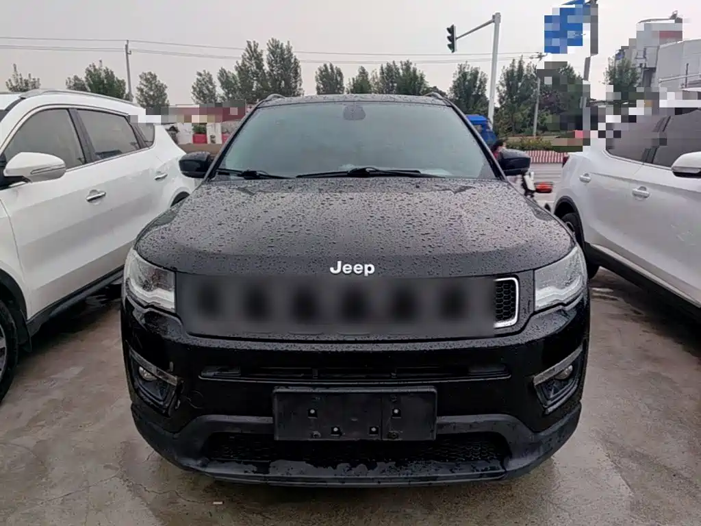 Jeep Compass — миниатюра 3