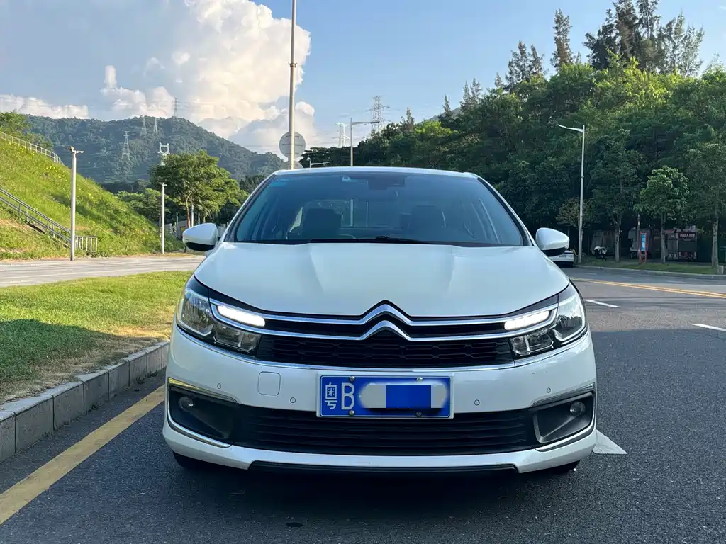 Citroen C4L — миниатюра 2