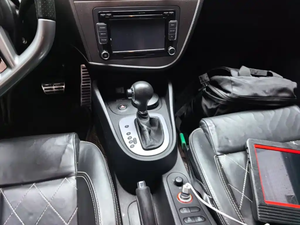 SEAT Leon — миниатюра 14