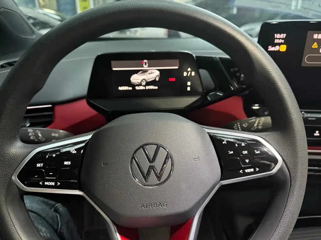 Volkswagen ID.4 X — миниатюра 4