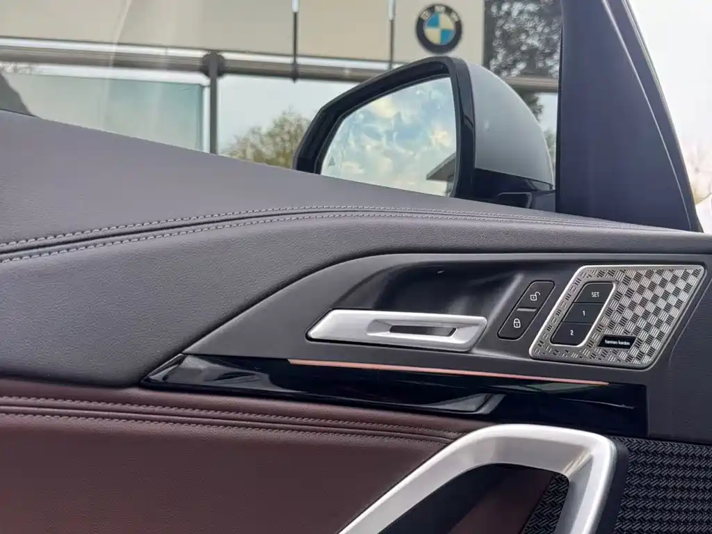 BMW X1 — миниатюра 13