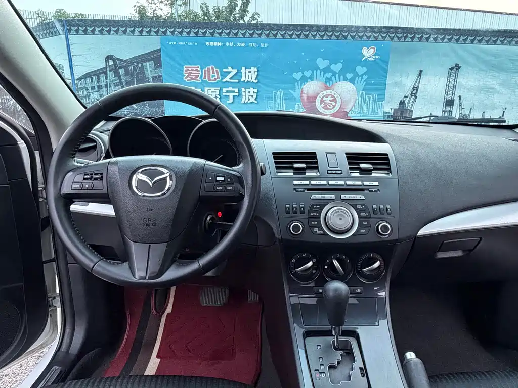 Mazda 3 Xingcheng — миниатюра 13