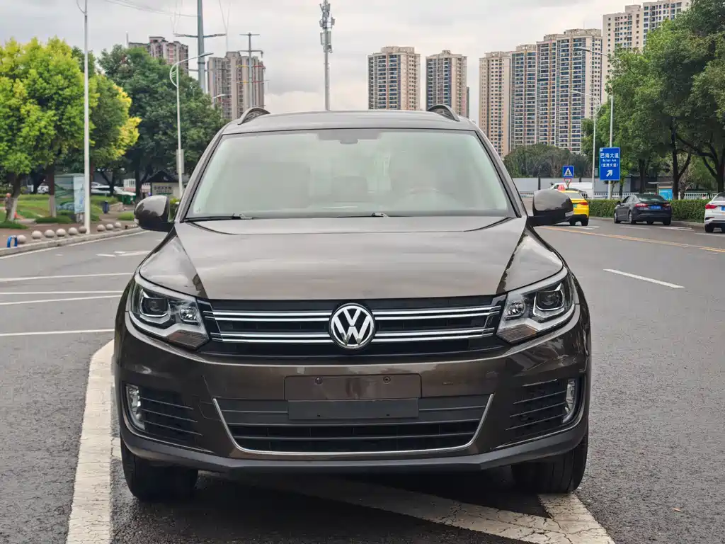 Volkswagen Tiguan — миниатюра 3