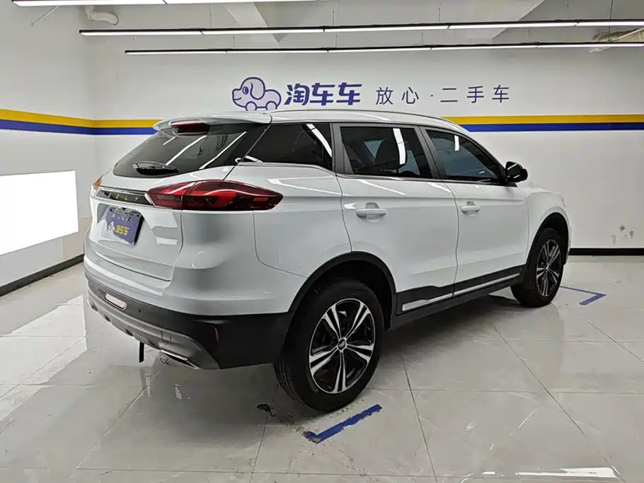 Geely Boyue — миниатюра 3