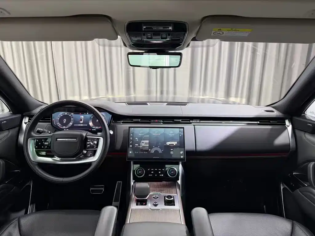 Land Rover Range Rover — миниатюра 5