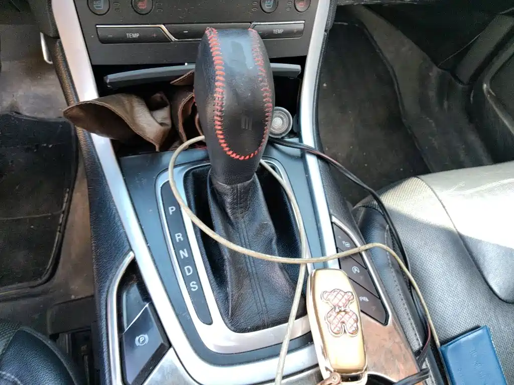 Ford Edge — миниатюра 15