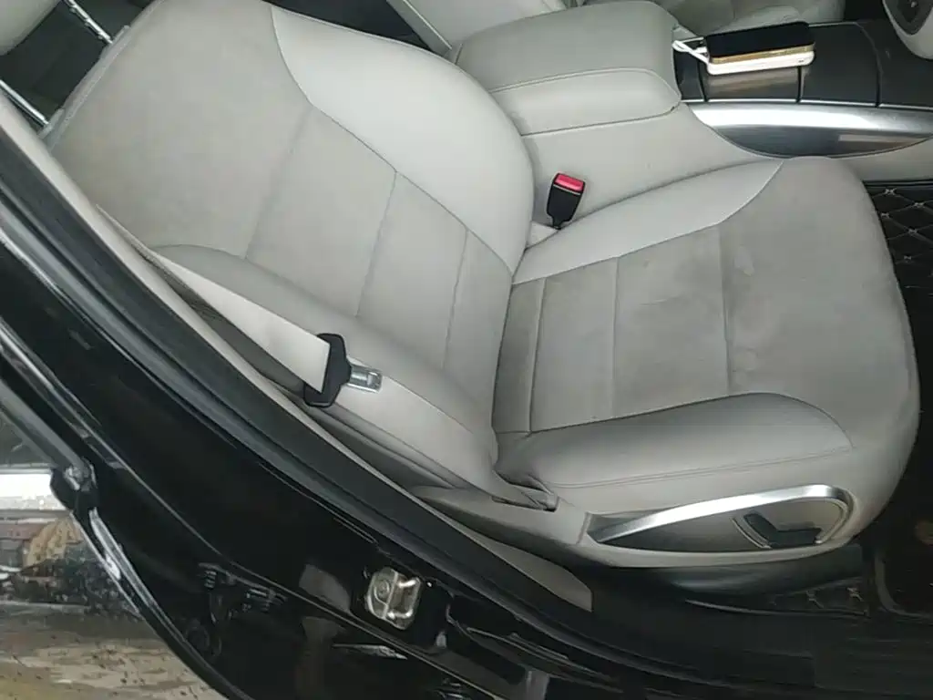 Mercedes-Benz R-Class — миниатюра 25