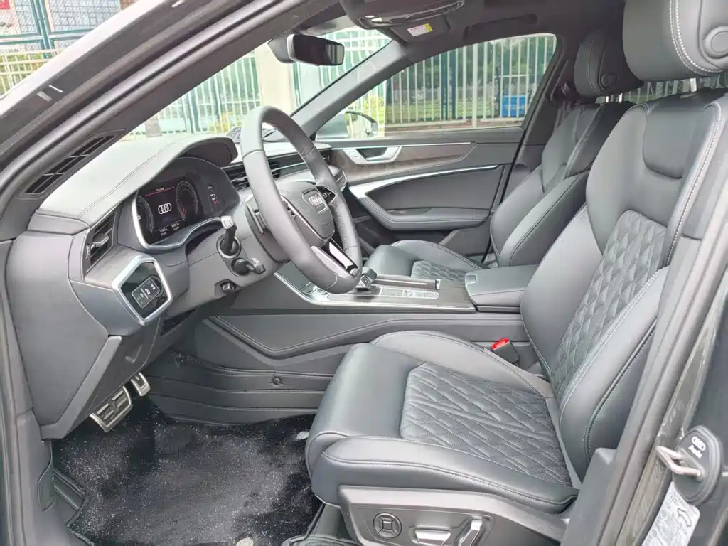 Audi A6L 2025 45 TFSI