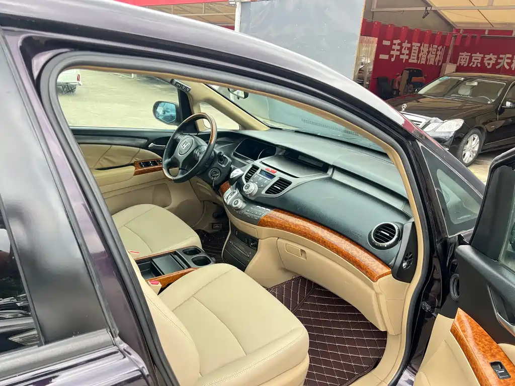 Honda Odyssey — миниатюра 17