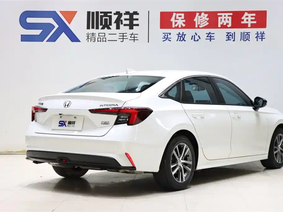 Honda Integra 2022 240TURBO CVT