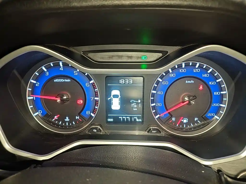 Geely Vision X3 — миниатюра 12