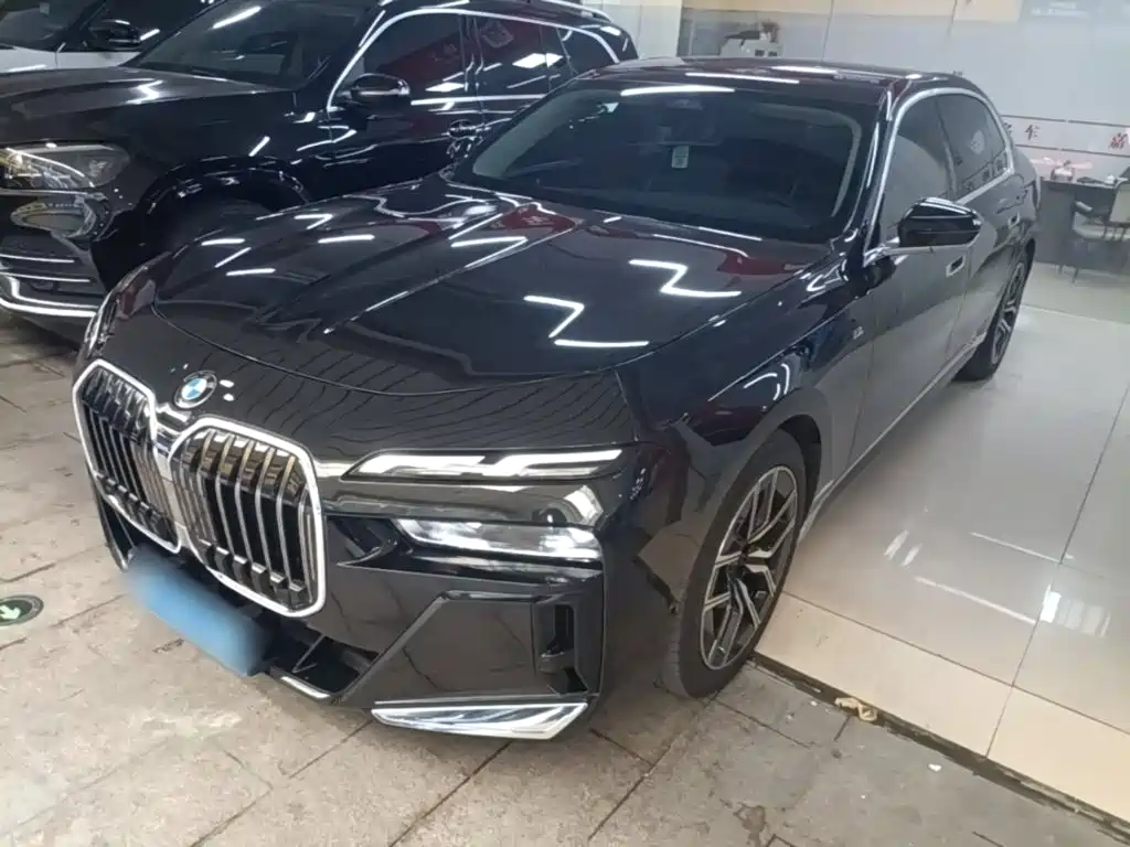 宝马7系 2023款 735Li M运动套装 2024