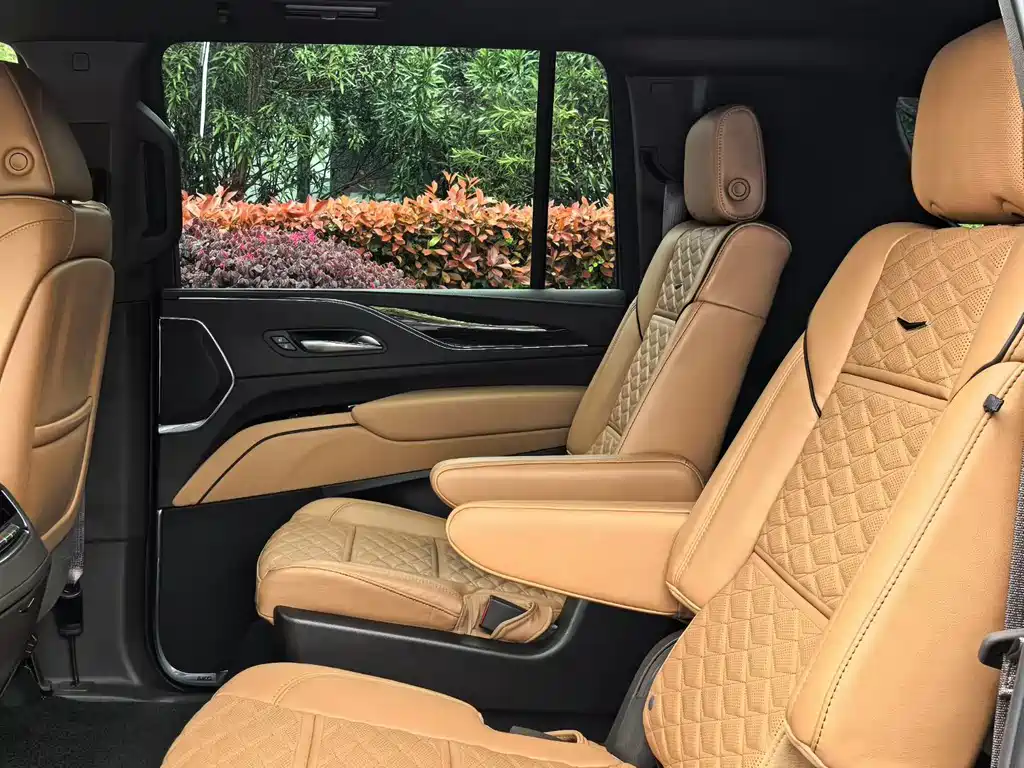 Cadillac Escalade 2024 6.2L Long Wheelbase
