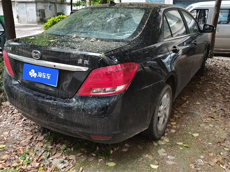 BYD Surui 2014 1.5L MT Luxury