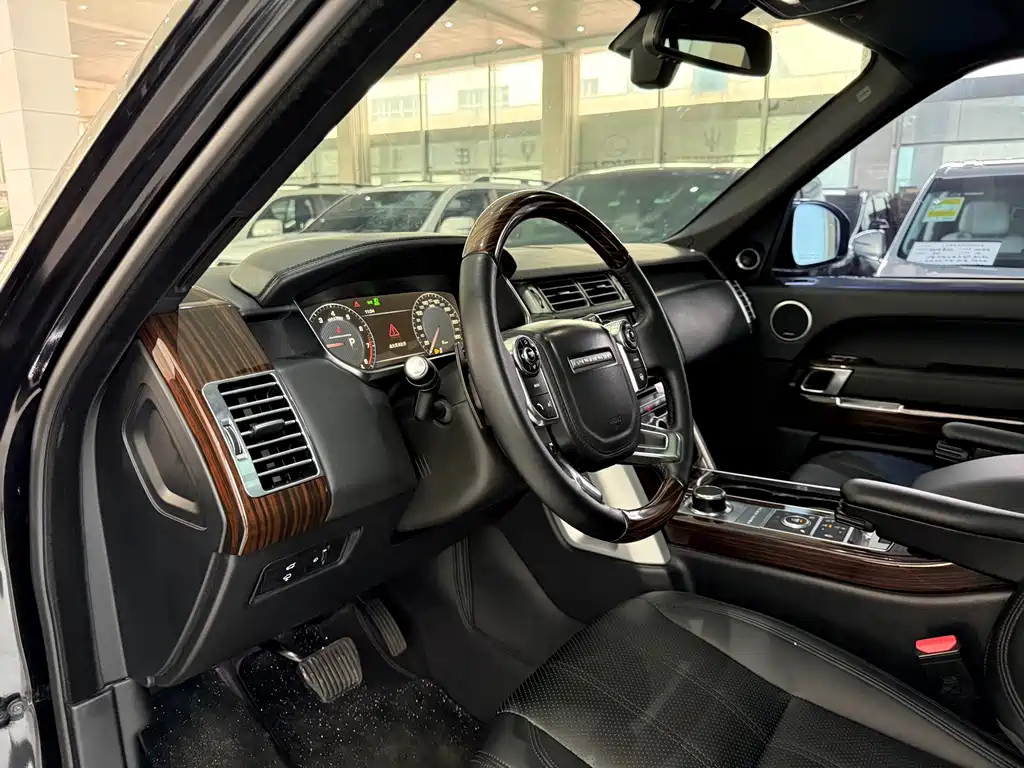 Land Rover Range Rover 2014 3.0T