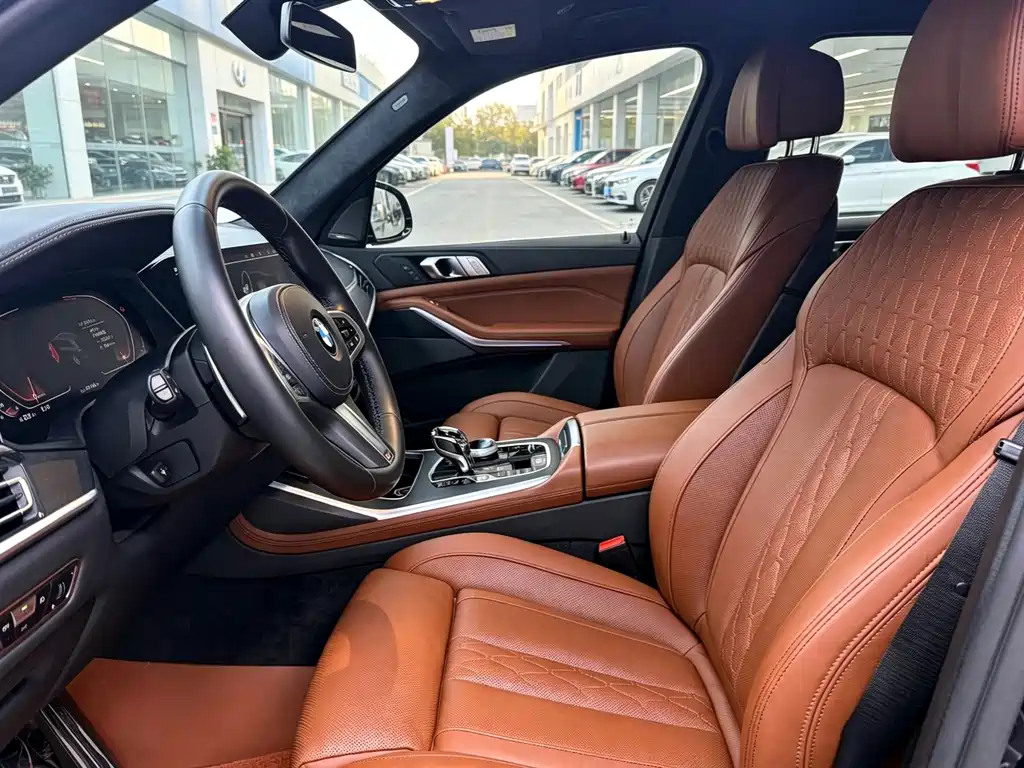 BMW X7 — миниатюра 5